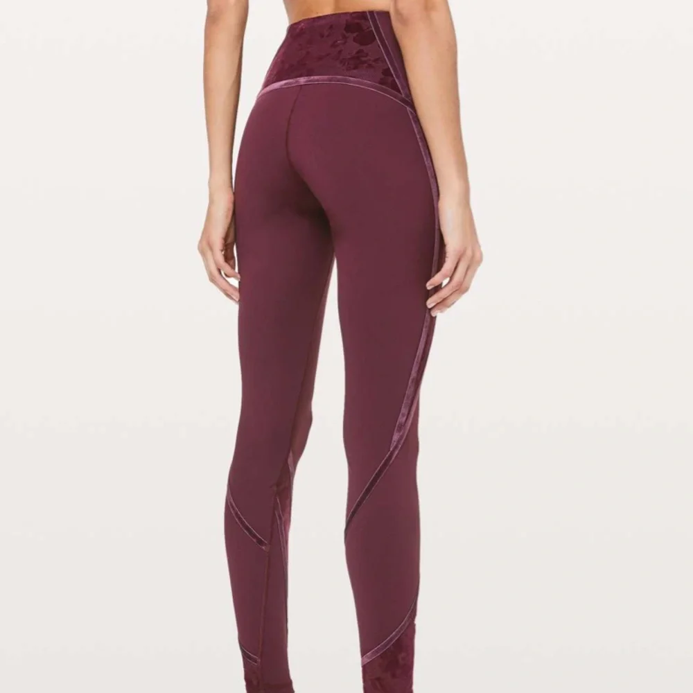 Lululemon Wunder Under High-Rise Tight Flocked 28" in Dark Adobe/Floral - Size 6 - Picture 2 of 14